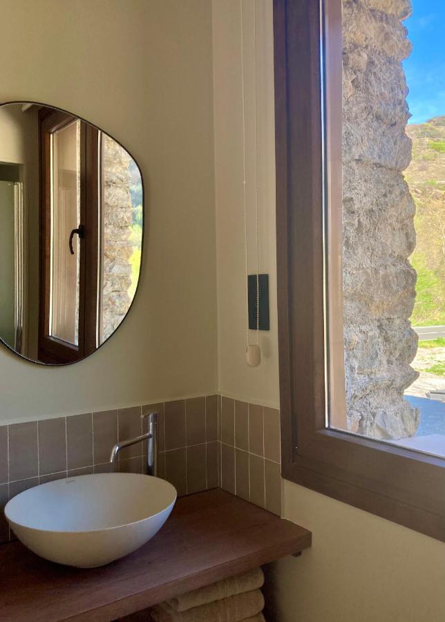 Les Nous Hotel Rialp Luaran gambar